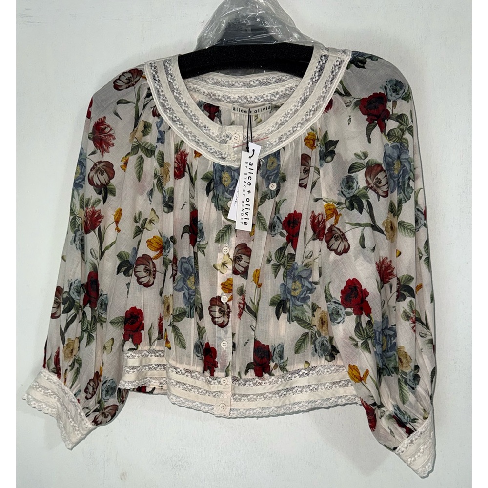 Alice + Olivia Cherelle Floral Button Down Blouse Top - Picture 6 of 12